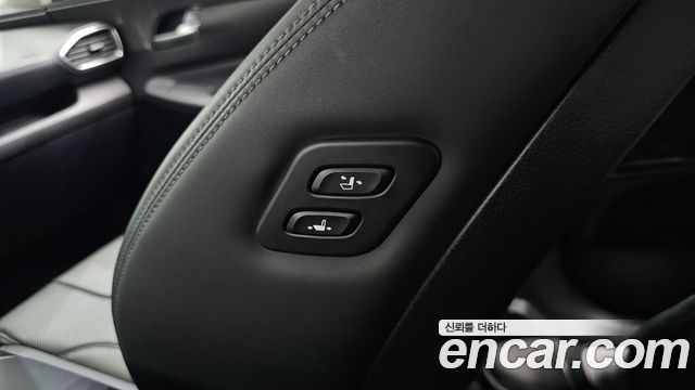 Hyundai Santa Fe Gasoline 2.5T 2WD Prestige 2021 — фото 39