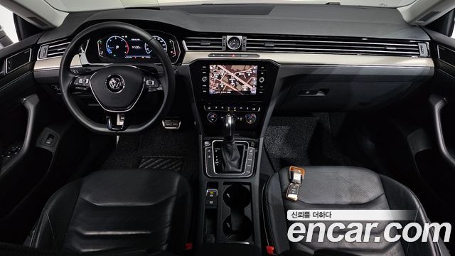 Volkswagen Arteon 2.0 TDI Presige 4Motion 2020 — фото 7