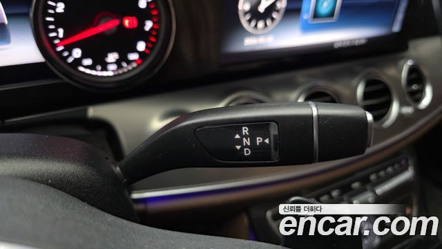 Mercedes-Benz E-Class (W213) E300 Avantgarde 2019 — фото 9