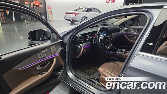 Mercedes-Benz E-Class (W213) E300 Avantgarde 2019 — фото 10