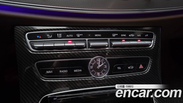 Mercedes-Benz E-Class (W213) E300 Avantgarde 2019 — фото 17