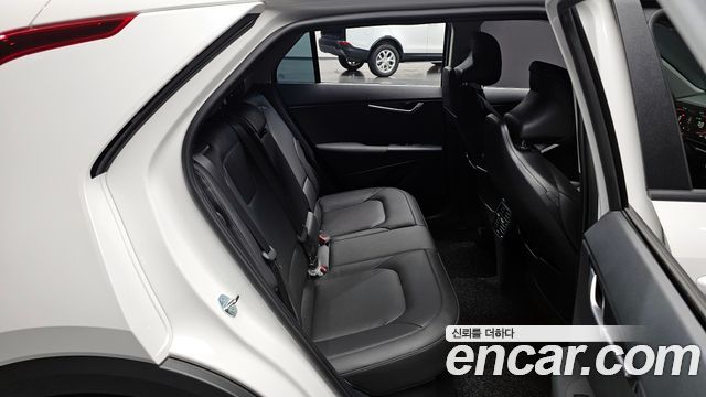 Kia Niro Prestige 2026 — фото 26