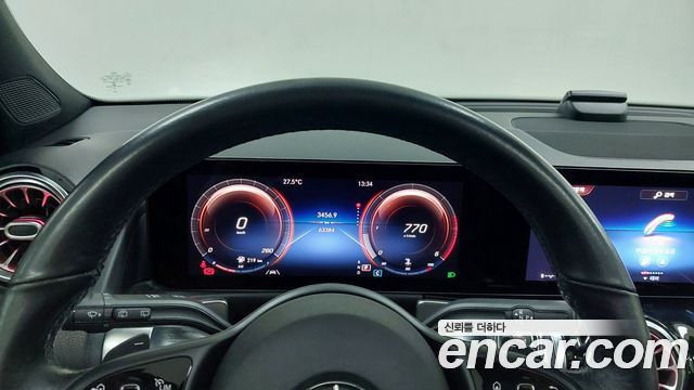 Mercedes-Benz GLB-Class (X247) GLB200 d 2021 — фото 8