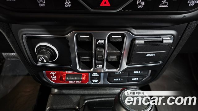 Jeep Gladiator (JT) 3.6 Rubicon 2021 — фото 19