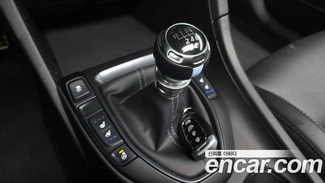 Hyundai Veloster (JS) 2.0 N 2023 — фото 9