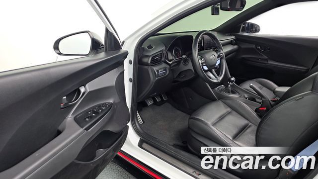 Hyundai Veloster (JS) 2.0 N 2023 — фото 12