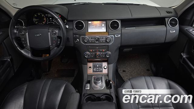 Land Rover Discovery 4 3.0 SDV6 SE 2016 — фото 7