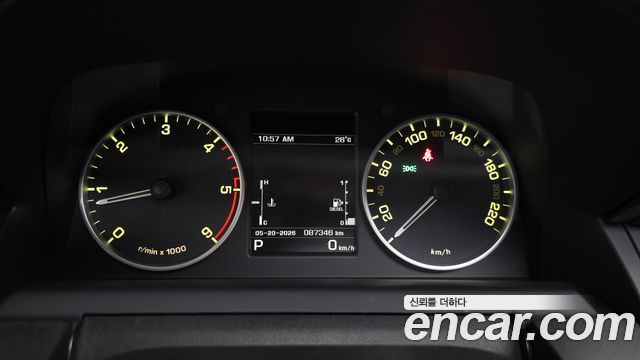 Land Rover Discovery 4 3.0 SDV6 SE 2016 — фото 8