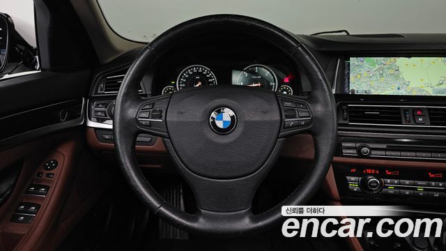 BMW 5 Series (F10) 520d M Aero Dynamic 2016 — фото 13