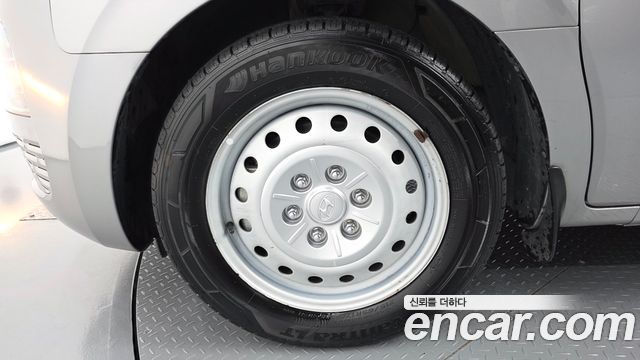 Hyundai Staria Cargo 5-Seater Smart 2022 — фото 5