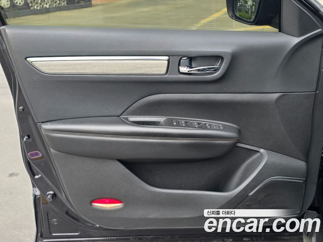 Renault Korea QM6 2.0 LPe Premiere 2WD 2022 — фото 8
