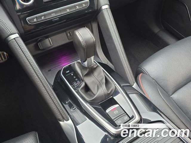 Renault Korea QM6 2.0 LPe Premiere 2WD 2022 — фото 16