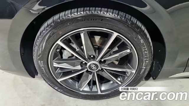 Hyundai Grandeur (IG) 2.5 Exclusice 2023 — фото 5