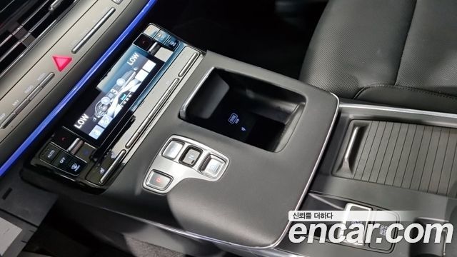 Hyundai Grandeur (IG) 2.5 Exclusice 2023 — фото 9