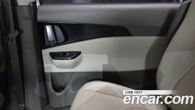Kia Carnival (IV) Diesel 9-Seater Prestige 2021 — фото 25