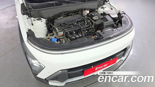 Hyundai Kona (SX2) Gasoline 2.0 2WD Inspiration 2023 — фото 6