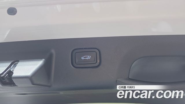 Hyundai Kona (SX2) Gasoline 2.0 2WD Inspiration 2023 — фото 26