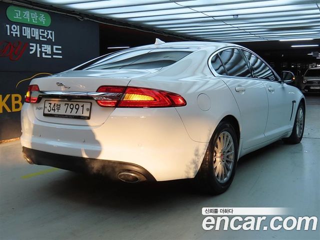 Jaguar XF 2.0 Luxury X250 2014 — фото 4