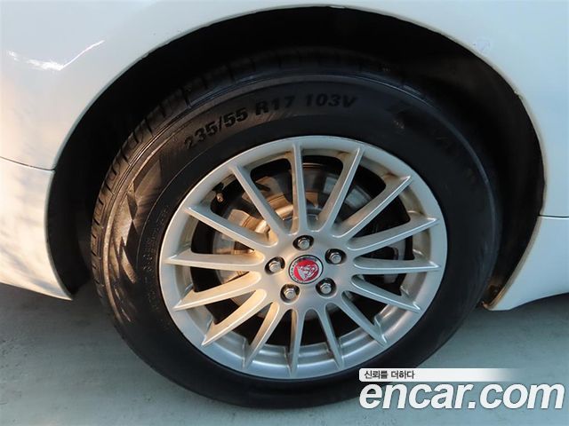 Jaguar XF 2.0 Luxury X250 2014 — фото 24