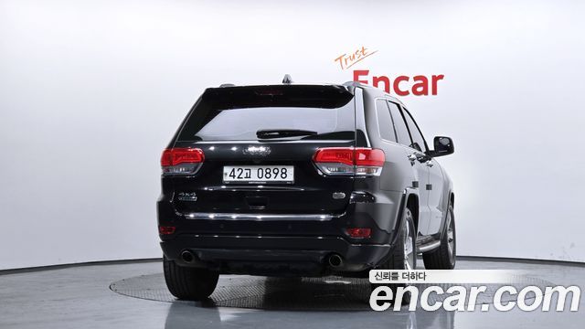 Jeep Grand Cherokee 3.0 Diesel Overland WK2 2015 — фото 4
