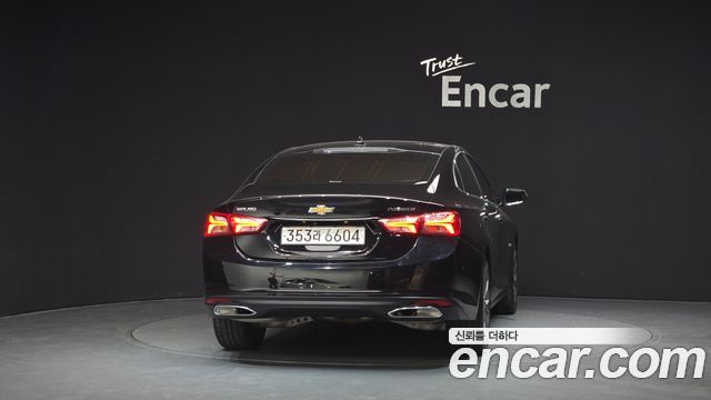 Chevrolet Malibu 2.0 Turbo Premier Special 2022 — фото 4