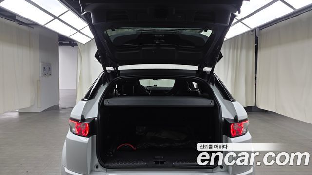 Land Rover Range Rover Evoque 2.0 Si4 Dynamic Coupe 2013 — фото 20
