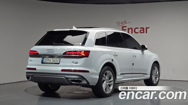 Audi Q7 (4M) 45 TDI Quattro Premium 2021 — фото 2