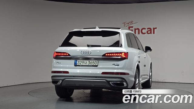 Audi Q7 (4M) 45 TDI Quattro Premium 2021 — фото 4