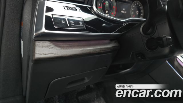 Audi Q7 (4M) 45 TDI Quattro Premium 2021 — фото 29
