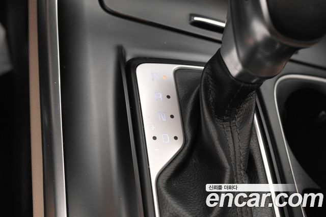 Kia Carnival (IV) Diesel 9-Seater Prestige 2021 — фото 9