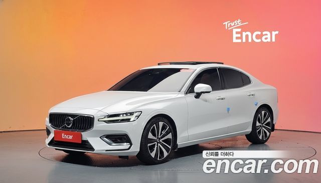 Volvo S60 (III) B5 Ultimate Bright