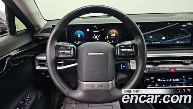 Hyundai Grandeur (GN7) 2,5 Gasoline 2WD Premium 2023 — фото 14