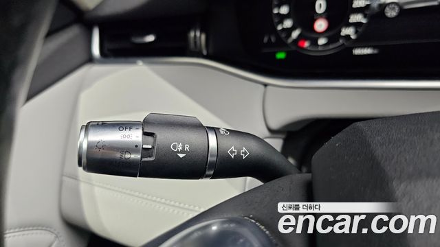 Land Rover Range Rover Evoque (II) D180 SE 2020 — фото 27