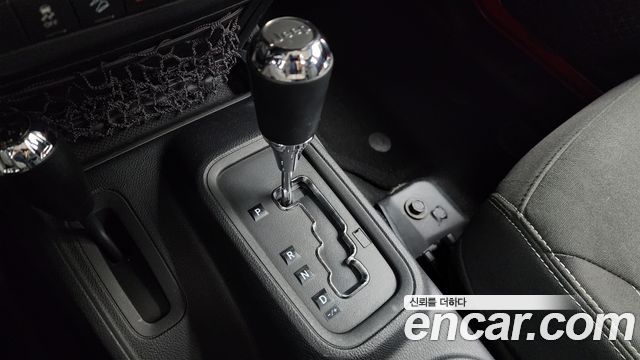 Jeep Wrangler (JK) 3.6 Rubicon 4Door 2016 — фото 9