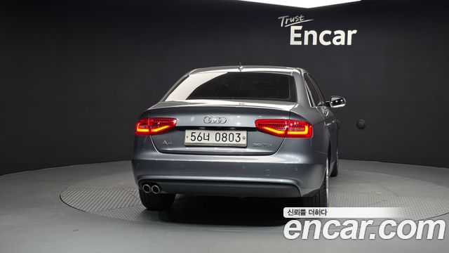 Audi A4 30 TDI Dynamic B8 2016 — фото 4