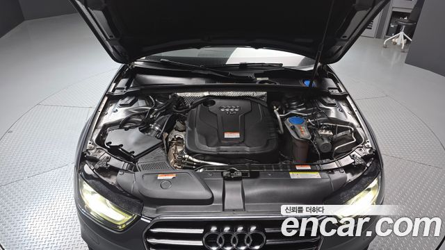 Audi A4 30 TDI Dynamic B8 2016 — фото 6