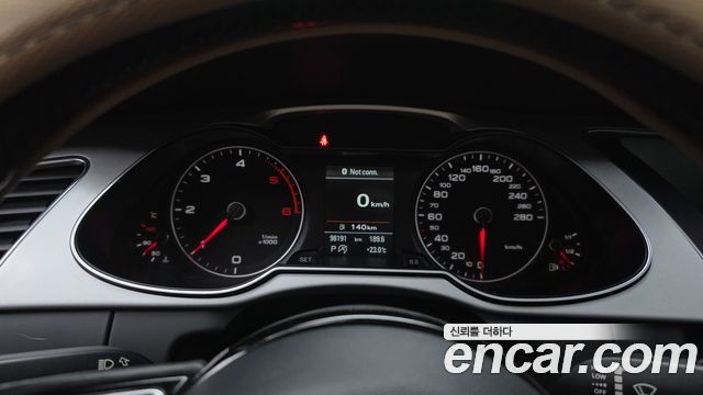 Audi A4 30 TDI Dynamic B8 2016 — фото 8