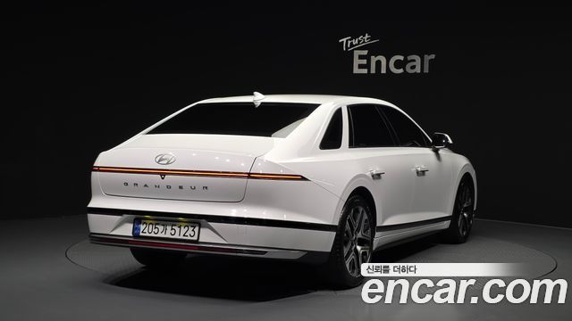 Hyundai Grandeur Hybrid (GN7) Exclusive 2023 — фото 2