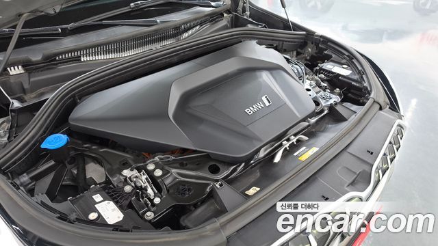 BMW iX1 (U11) xDrive 30 M Sport 2023 — фото 6