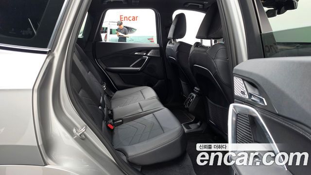 BMW iX1 (U11) xDrive 30 M Sport 2023 — фото 15
