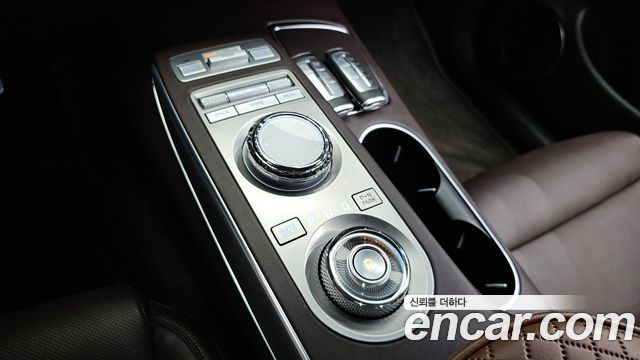 Genesis GV70 2.5T Gasoline AWD 2024 — фото 9