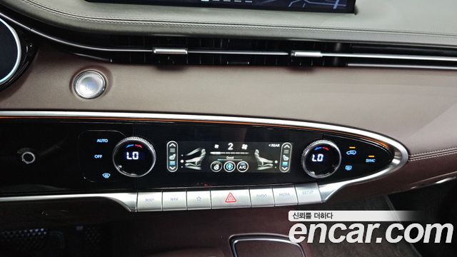 Genesis GV70 2.5T Gasoline AWD 2024 — фото 17
