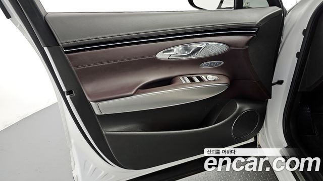 Genesis GV70 2.5T Gasoline AWD 2024 — фото 30