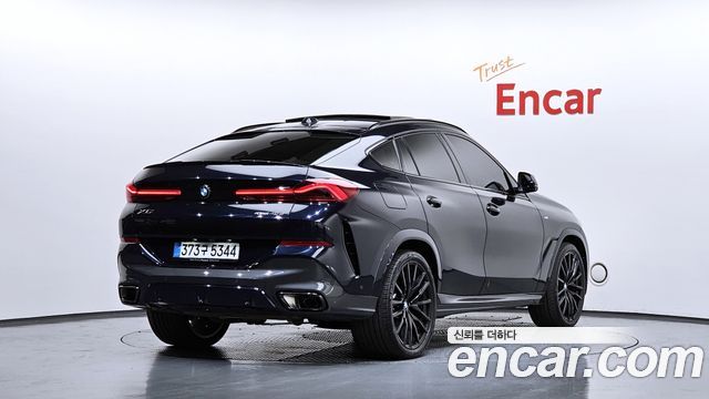 BMW X6 (G06) xDrive40d M Sport Online Exclusive 2025 — фото 2