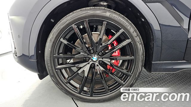 BMW X6 (G06) xDrive40d M Sport Online Exclusive 2025 — фото 5
