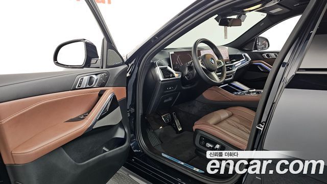 BMW X6 (G06) xDrive40d M Sport Online Exclusive 2025 — фото 10