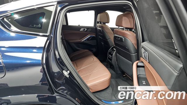 BMW X6 (G06) xDrive40d M Sport Online Exclusive 2025 — фото 11