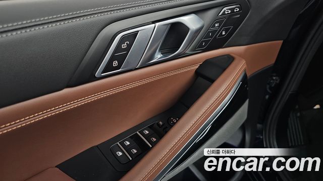 BMW X6 (G06) xDrive40d M Sport Online Exclusive 2025 — фото 18