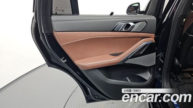 BMW X6 (G06) xDrive40d M Sport Online Exclusive 2025 — фото 25