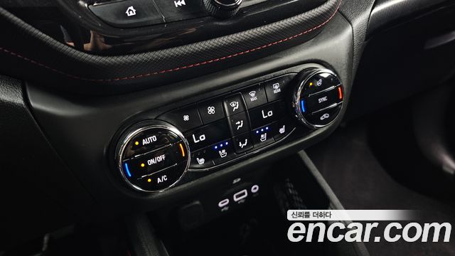Chevrolet Trailblazer 1.3 Turbo 4WD RS 2022 — фото 35